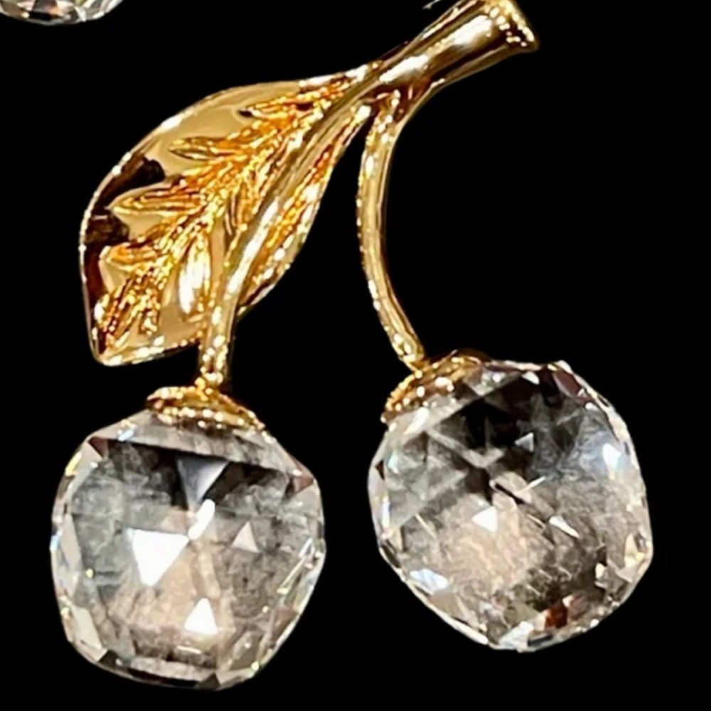 Authentic Swarovski Gold Crystal Cherry Brooch - Picture 2 of 6